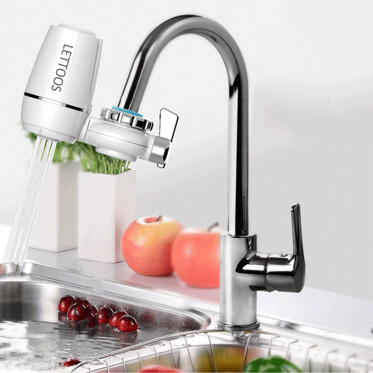 FilterFaucet™ Finally clean & drinkable water from every tap!